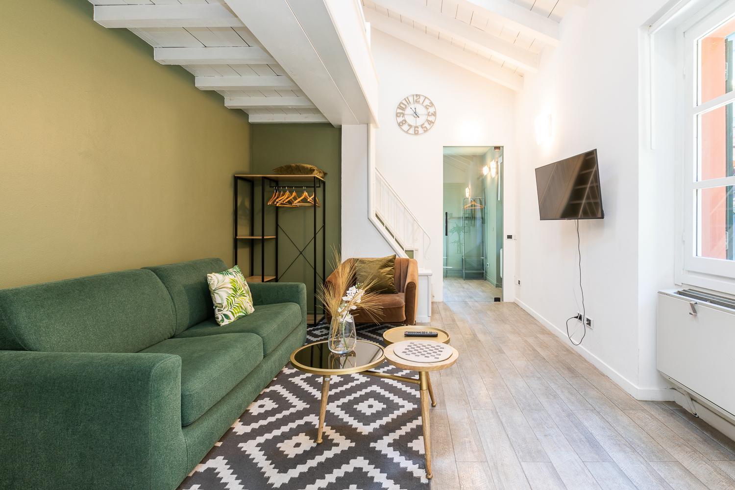 - Alzaia Naviglio Grande Apartamento Milão