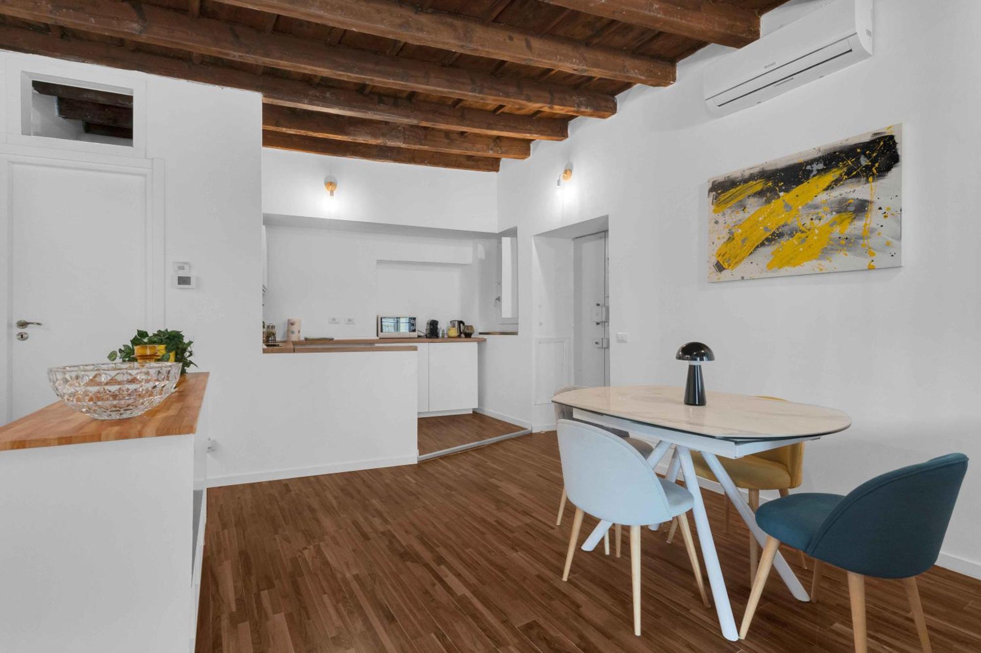 - Alzaia Naviglio Grande Apartamento Milão