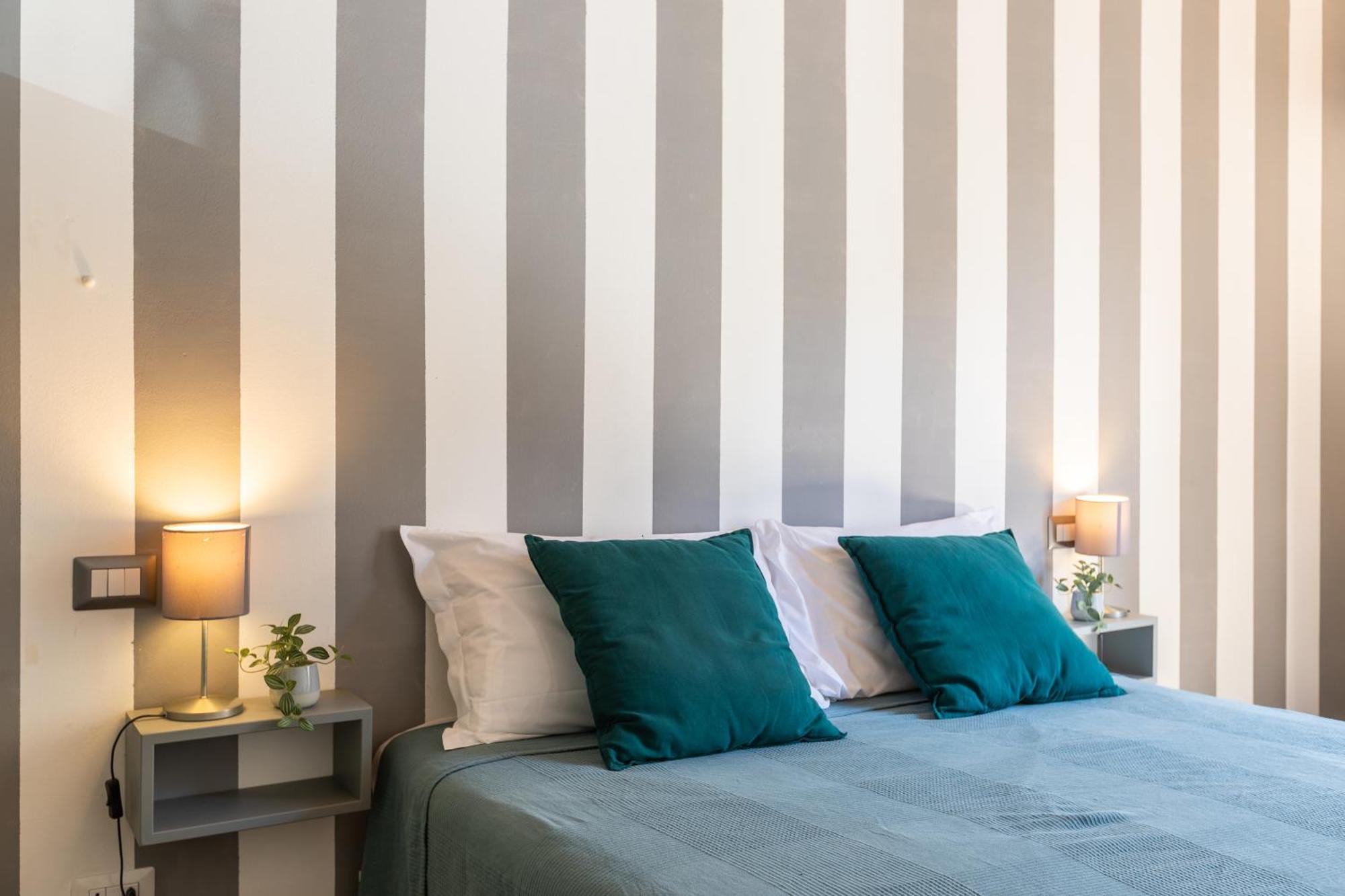 - Alzaia Naviglio Grande Apartamento Milão