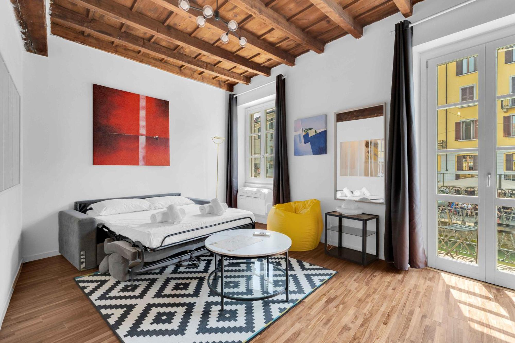 Apartment - Alzaia Naviglio Grande *